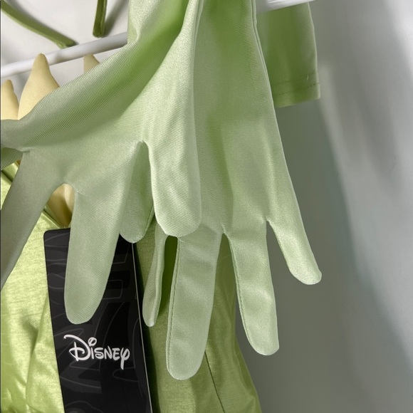 Disney NWT Deluxe Princess and the Frog Tiana Costume girls medium - Picture 6 of 9